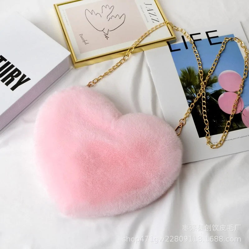 Women's Heart Shaped Faux Fur Crossbody Wallet